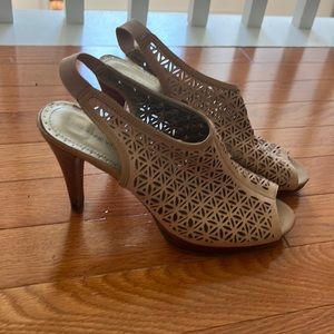 Adrienne Vittadini Lattice Cut Sling Back